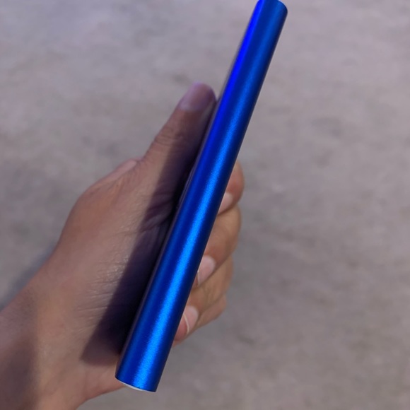 eBay Brand Battery Powerbank - 4000 mAh (Brand New - Never Used) - Picture 3 of 6